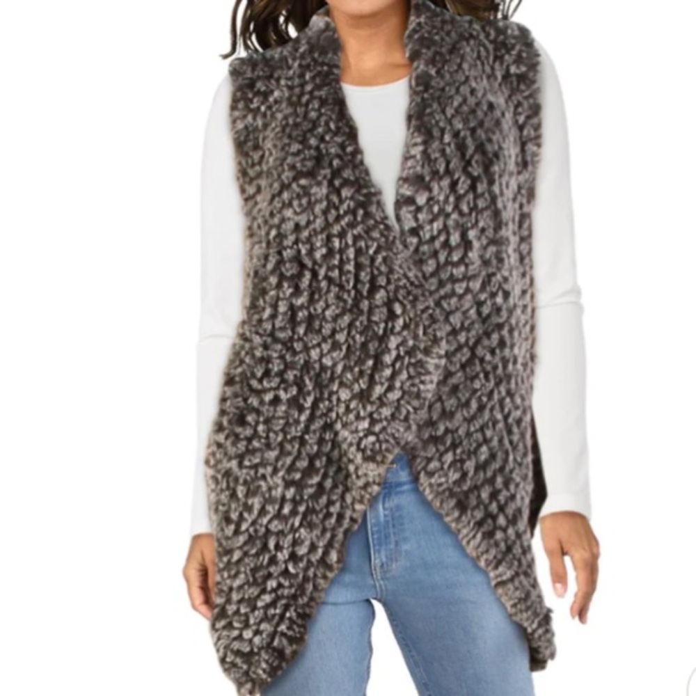 Love Token Kiera Faux Fur Plush Vest